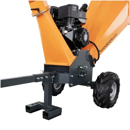 Wynajem - Rębak spalinowy | Rozdrabniacz do gałęzi R1500